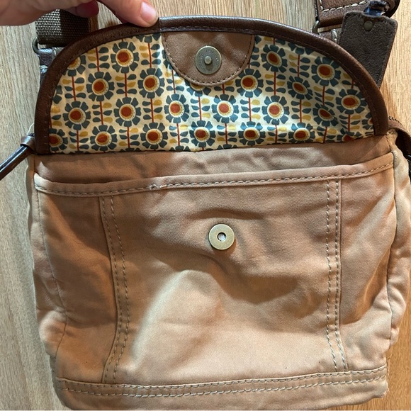 Fossil Distressed Crossbody Brown Tan Handbag Hippie Hobo Boho Faded Look - Picture 9 of 15